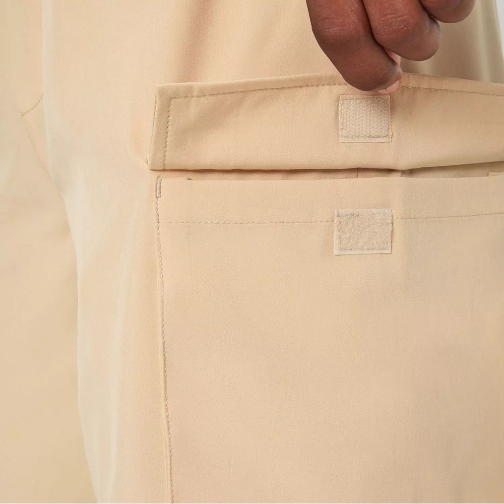Champion Men's Performance Woven
Cargo Short Size L Tan New - Picture 7 of 8